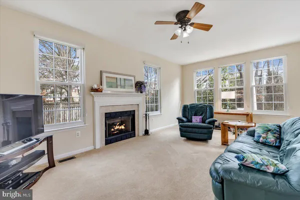 $1,100,000 | 6753 Edge Cliff Drive, Alexandria, VA 22315