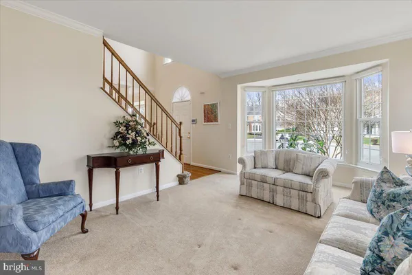 $1,100,000 | 6753 Edge Cliff Drive, Alexandria, VA 22315