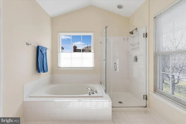 $1,100,000 | 6753 Edge Cliff Drive, Alexandria, VA 22315