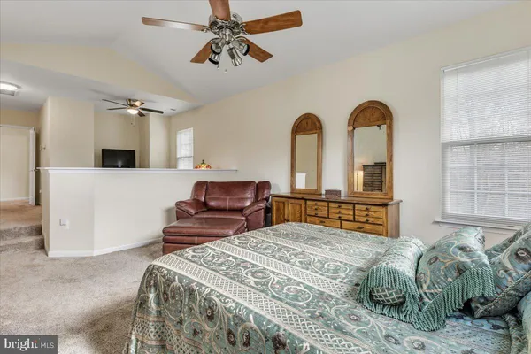 $1,100,000 | 6753 Edge Cliff Drive, Alexandria, VA 22315