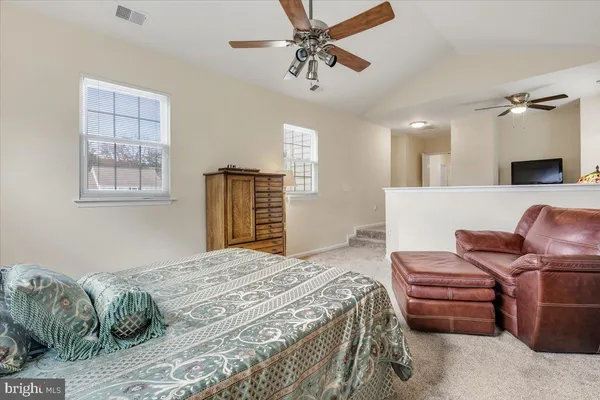 $1,100,000 | 6753 Edge Cliff Drive, Alexandria, VA 22315