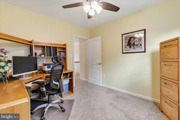 $1,100,000 | 6753 Edge Cliff Drive, Alexandria, VA 22315