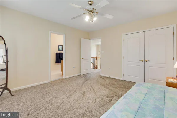 $1,100,000 | 6753 Edge Cliff Drive, Alexandria, VA 22315