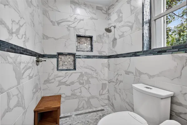 $598,000 | 2006 North 38th Avenue, Hollywood, FL 33021