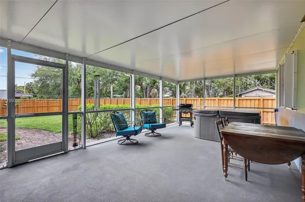 $598,000 | 2006 North 38th Avenue, Hollywood, FL 33021