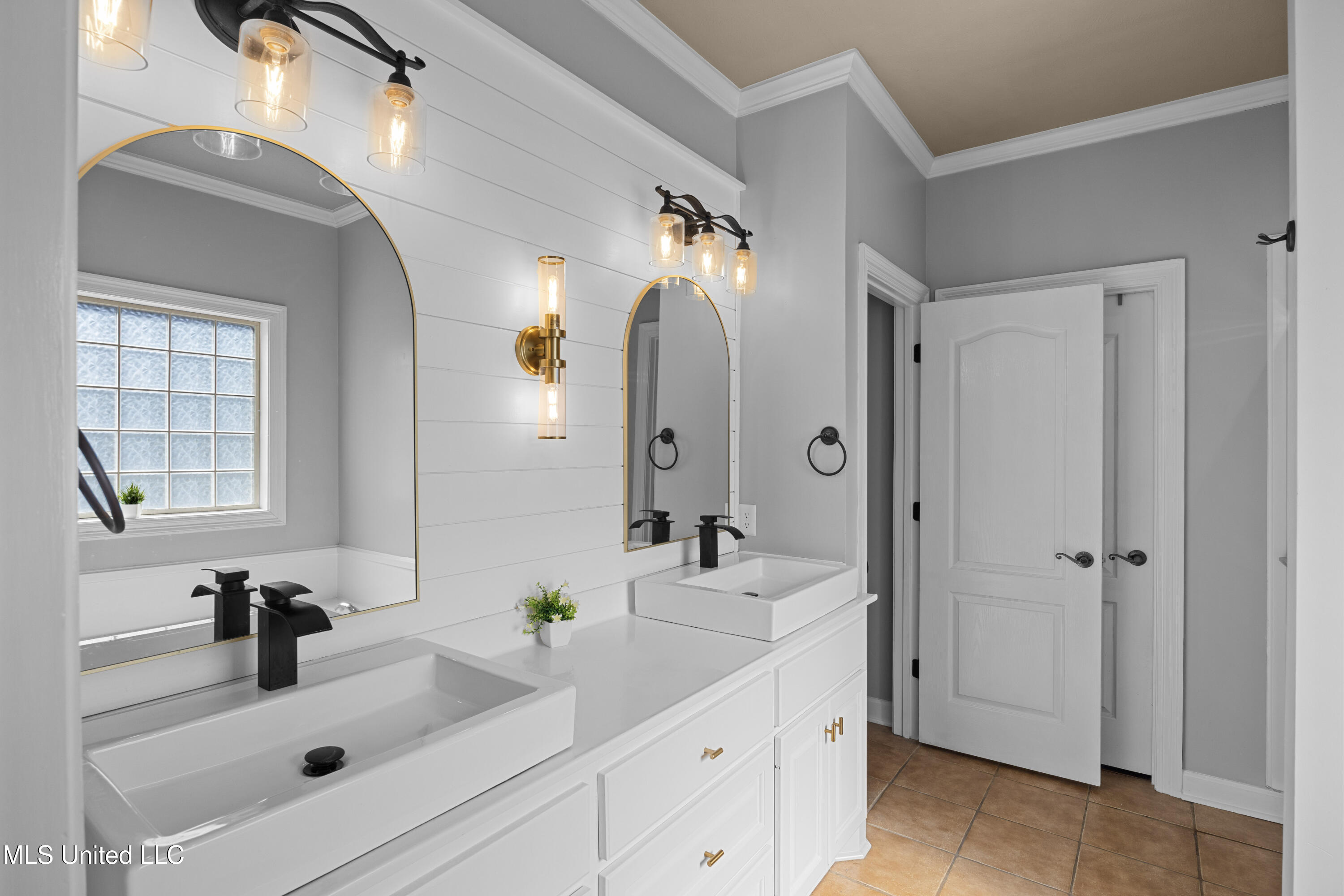 123 Oakhurst Drive Clinton, MS 39056 - Photo 17 of 33 EOSR0967