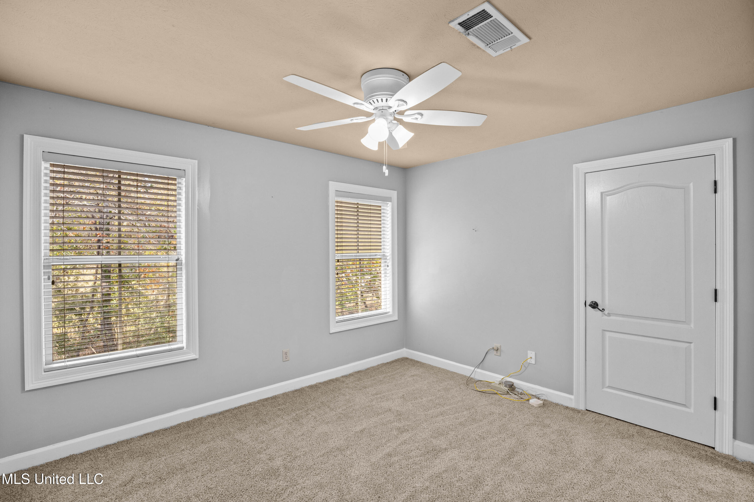 123 Oakhurst Drive Clinton, MS 39056 - Photo 19 of 33 EOSR0987