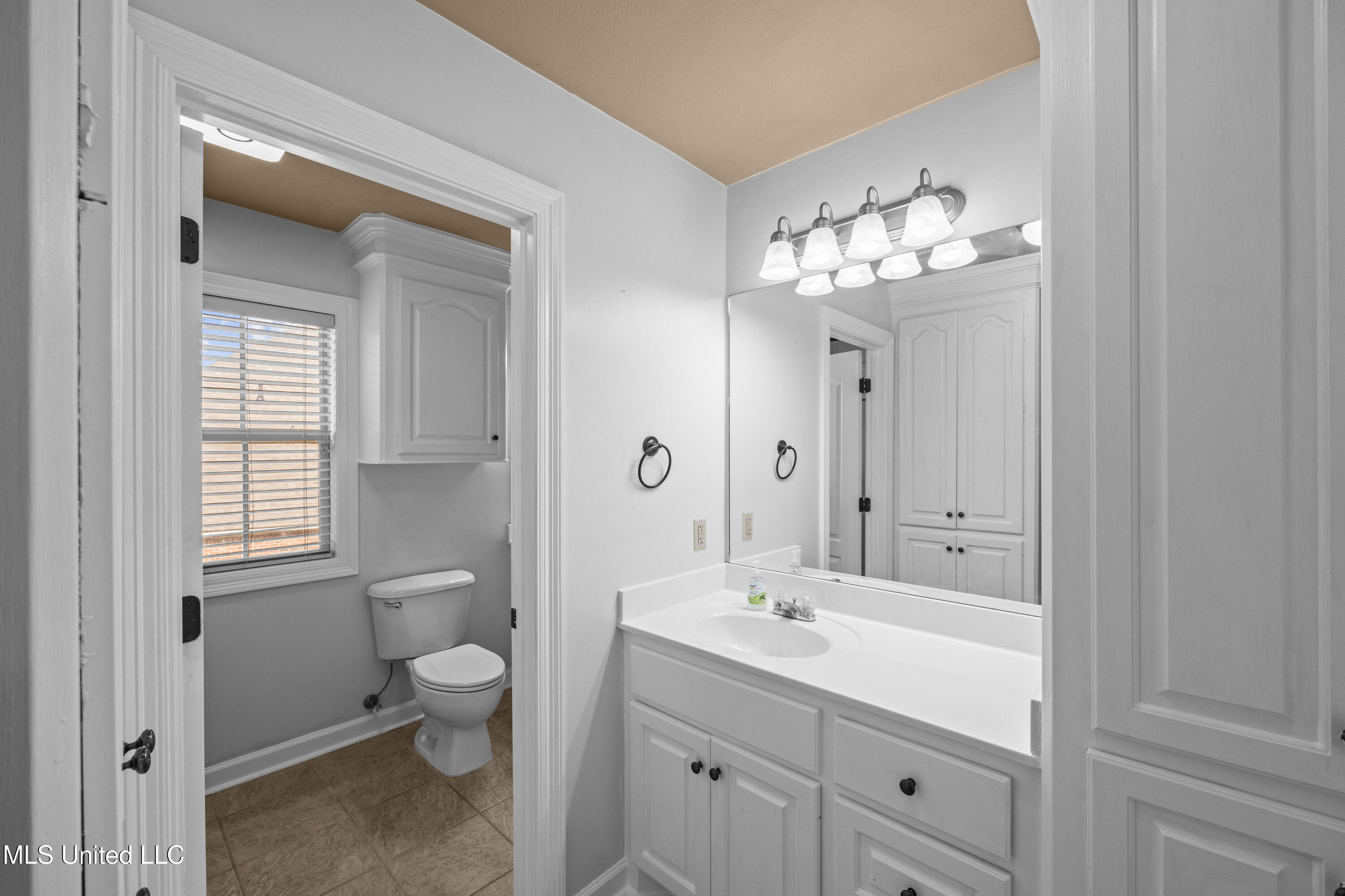 123 Oakhurst Drive Clinton, MS 39056 - Photo 21 of 33 EOSR0997