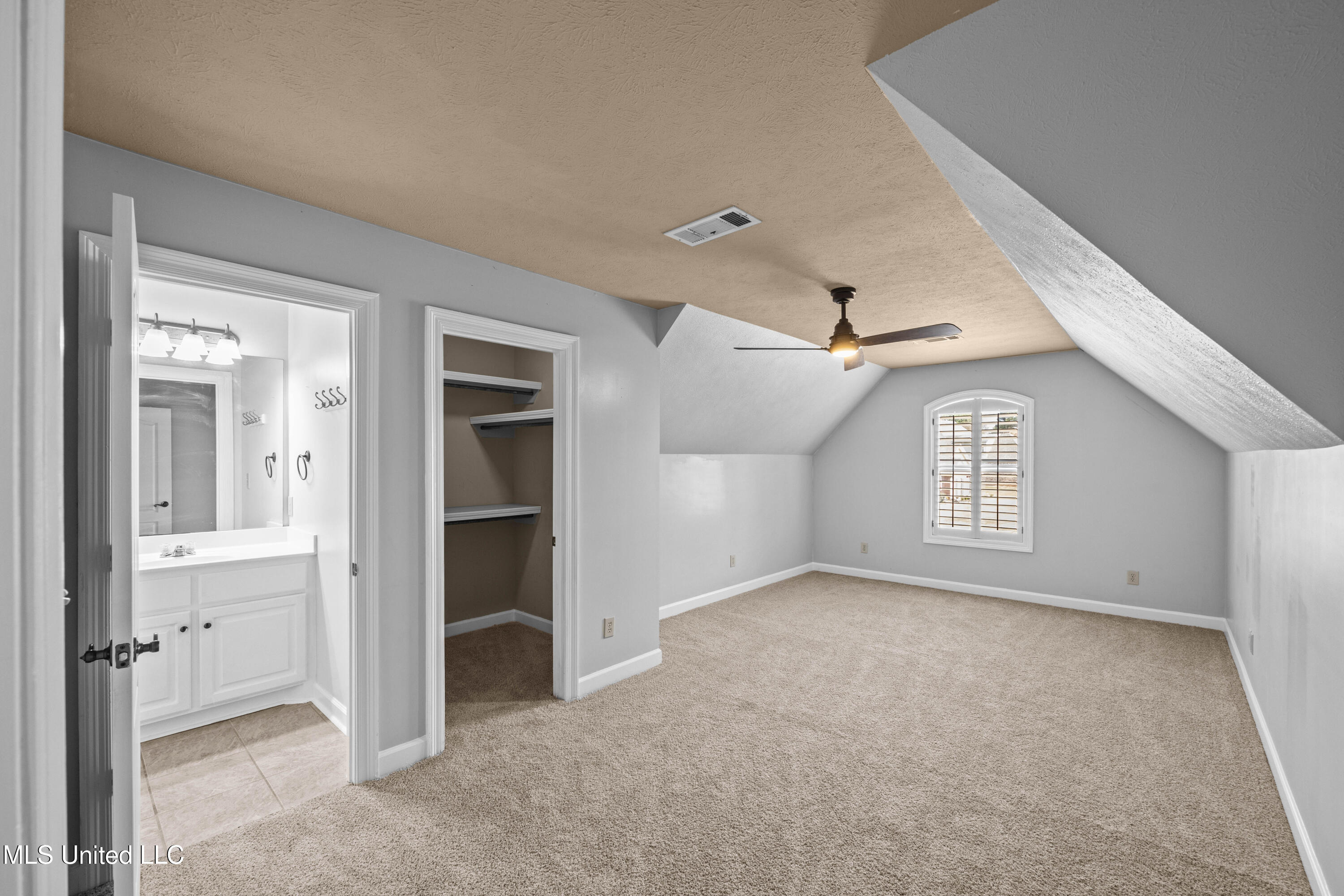 123 Oakhurst Drive Clinton, MS 39056 - Photo 22 of 33 EOSR1002