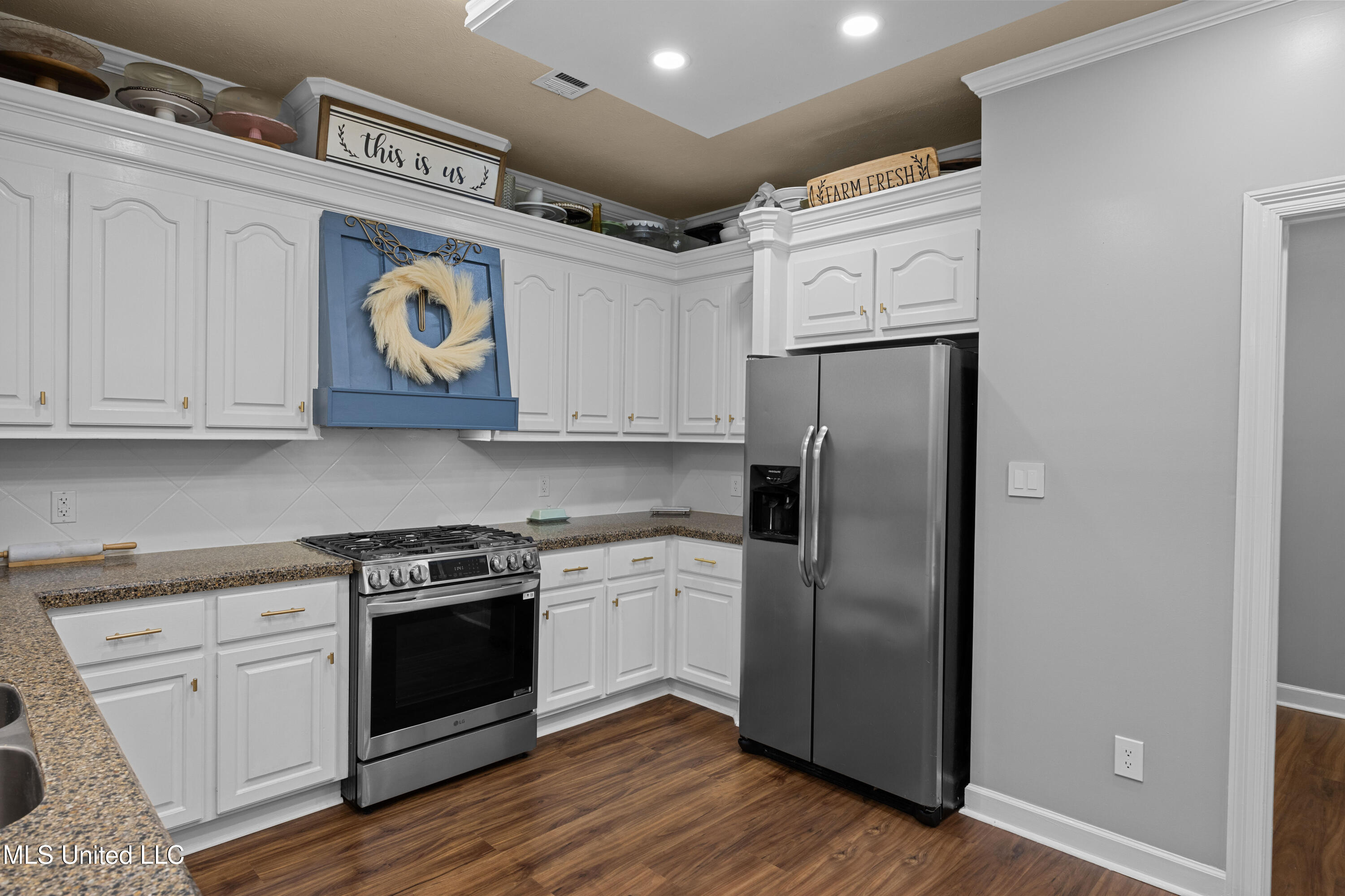 123 Oakhurst Drive Clinton, MS 39056 - Photo 10 of 33 EOSR0917