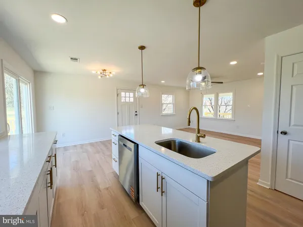 $585,000 | 22 Hopewell Lane, Sperryville, VA 22740