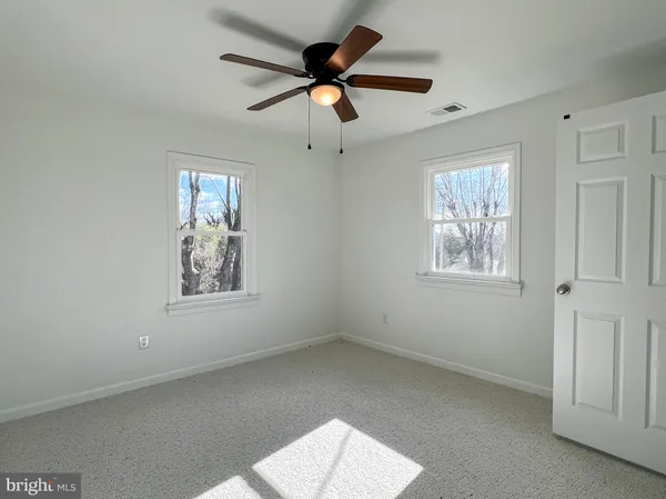 $585,000 | 22 Hopewell Lane, Sperryville, VA 22740