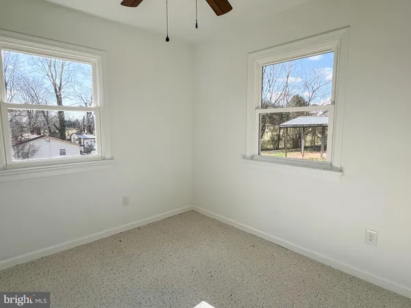 $585,000 | 22 Hopewell Lane, Sperryville, VA 22740