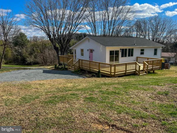 $585,000 | 22 Hopewell Lane, Sperryville, VA 22740