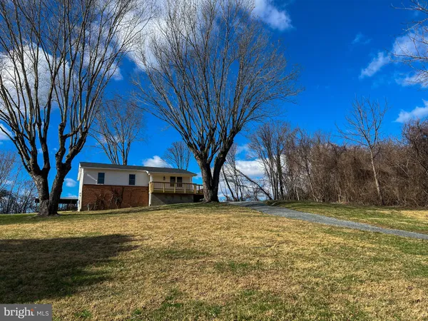 $585,000 | 22 Hopewell Lane, Sperryville, VA 22740