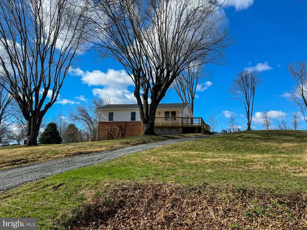 $585,000 | 22 Hopewell Lane, Sperryville, VA 22740