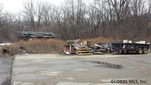 398 Anthony Street Niskayuna, NY 12309 - Photo 6 of 20 Photo 6