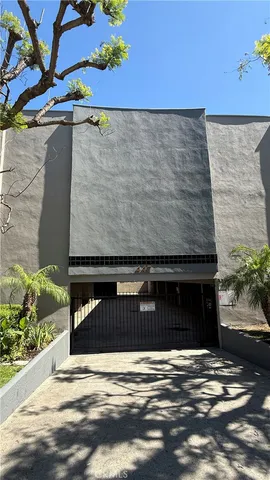 $5,595,000 | 447 West Elk Avenue, Glendale, CA 91204