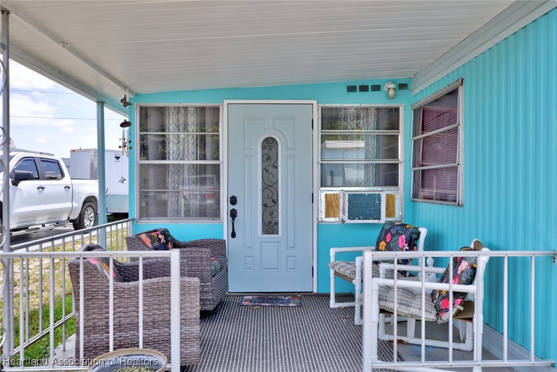 30398 Tiger Tail Road Sebring, FL 33870 - Photo 2 of 38 Gallery Image 2