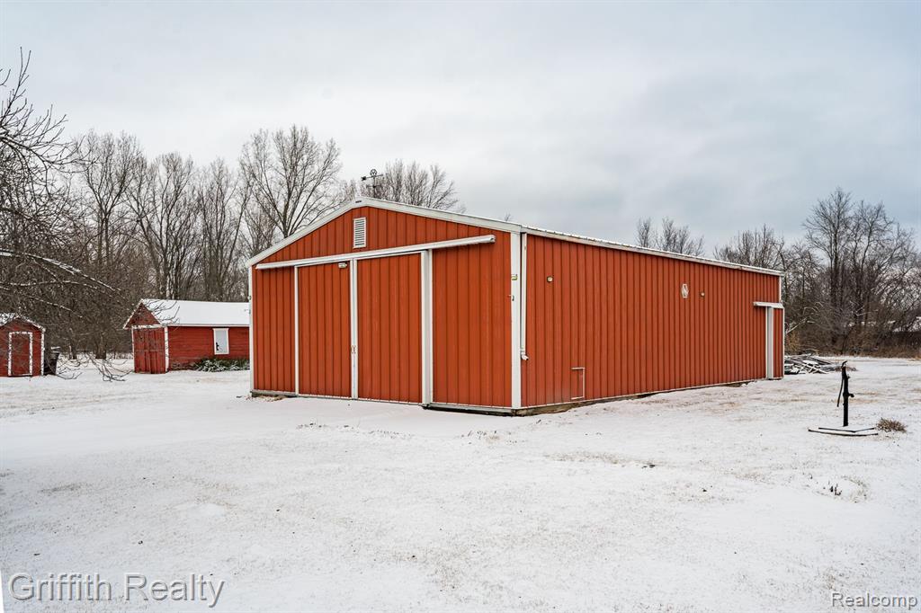 11166 Plank Road Milan, MI 48160 - Photo 11 of 55