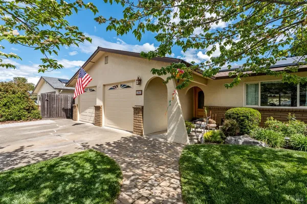 $628,000 | 1361 Sirah Court, Ukiah, CA 95482