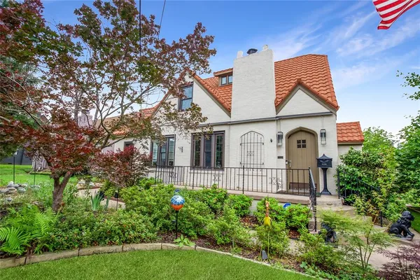 $699,900 | 1301 South Chilton Avenue, Tyler, TX 75701