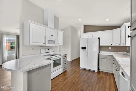 $119,900 | 201 South Greenfield Road, Unit 359, Mesa, AZ 85206