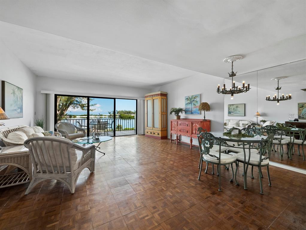 490 North Shore Road, Unit 6 Longboat Key, FL 34228 - Photo 11 of 67