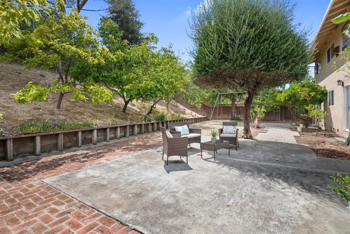 144 Belcrest Drive Los Gatos, CA 95032 - Photo 25 of 27