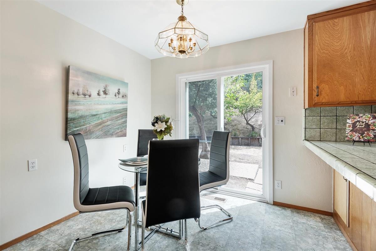 144 Belcrest Drive Los Gatos, CA 95032 - Photo 10 of 27