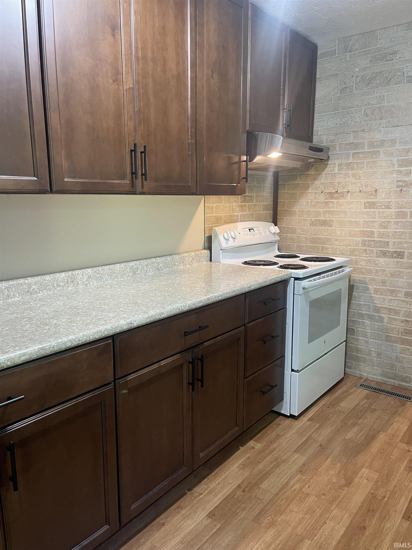 1136 Art Gallery Road Bedford, IN 47421 - Photo 11 of 32