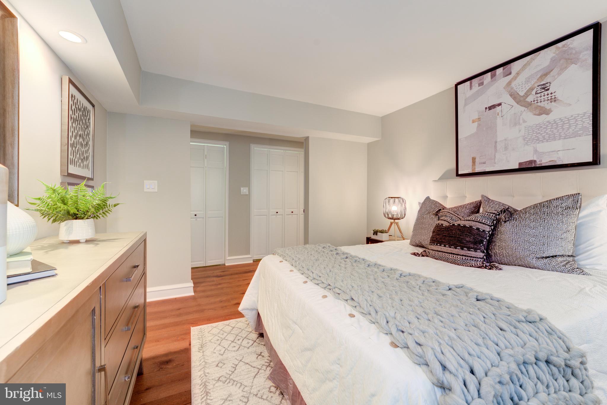 1302 R Street Northwest, Unit 1 Washington, DC 20009 - Photo 25 of 45 Master BR easily holds king-size bed!