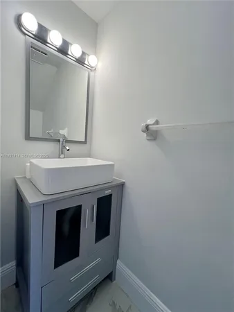 $2,900 | 1909 Southwest 107th Avenue, Unit 910, Miami, FL 33165