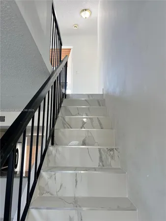 $2,900 | 1909 Southwest 107th Avenue, Unit 910, Miami, FL 33165