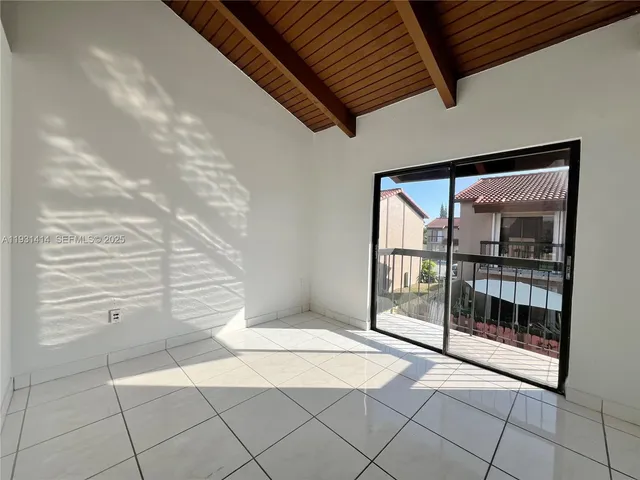 $3,100 | 1909 Southwest 107th Avenue, Unit 910, Miami, FL 33165