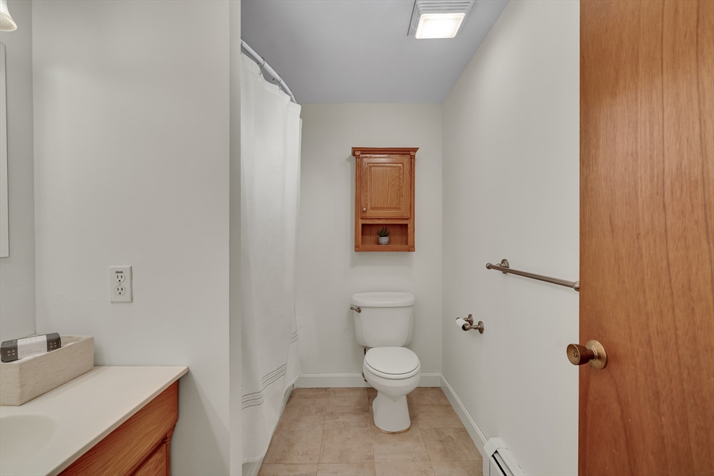 945 Riverside Drive, Unit 24B Methuen, MA 01844 - Photo 11 of 13 Gallery Image 11