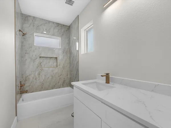 $495,360 | 887 Road 660 Dayton Tx 77535, Dayton, TX 77535