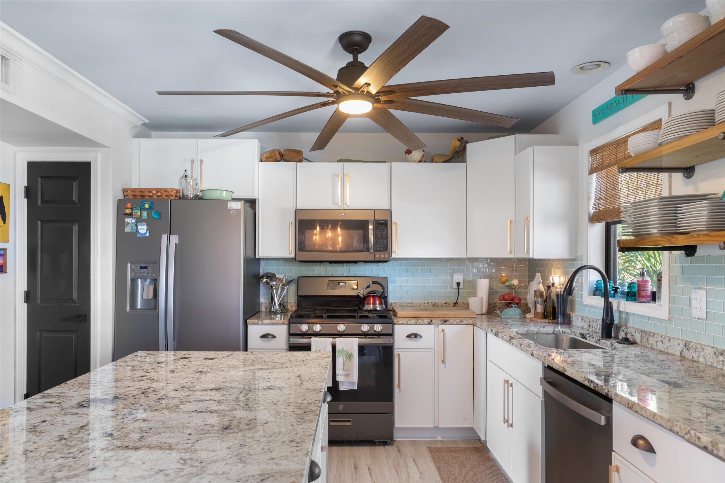 5 El Monte Lane Key West, FL 33040 - Photo 28 of 70 27-027