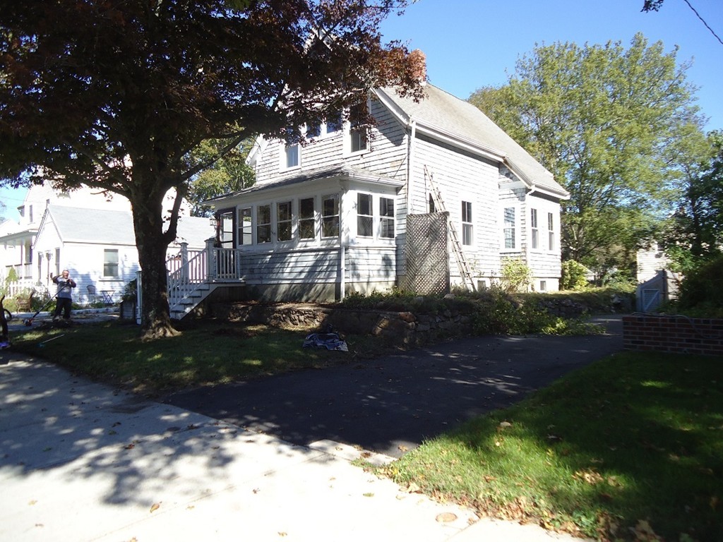 197 High Street Wareham, MA 02571 - Photo 1 of 14 Gallery Image 1