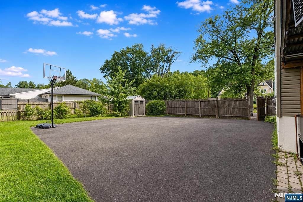 1471 Terrill Road Scotch Plains, NJ 07076 - Photo 29 of 41