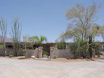 102 East Magee Road Oro Valley, AZ 85704 - Photo 7 of 9 Gallery Image 7