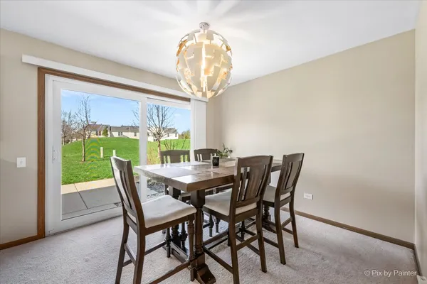 $310,000 | 20 North Oltendorf Road, Streamwood, IL 60107