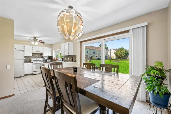 $310,000 | 20 North Oltendorf Road, Streamwood, IL 60107