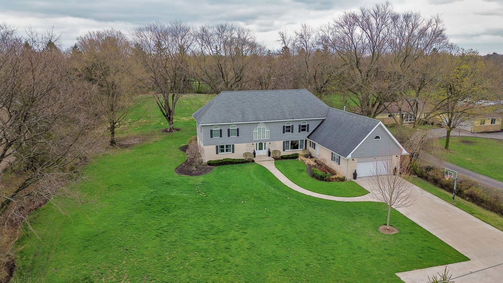75 Ela Road Inverness, IL 60067 - Photo 2 of 41