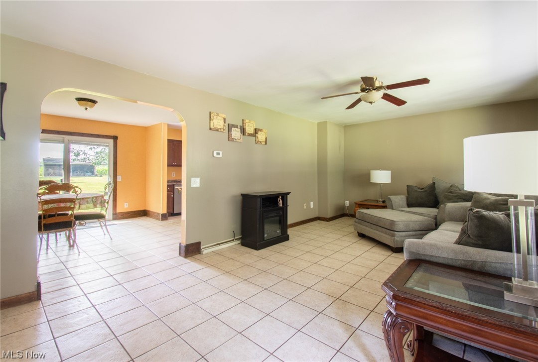 11730 Cook Road Canfield, OH 44406 - Photo 5 of 35 View from front entrance of living room into eat-in kitchen