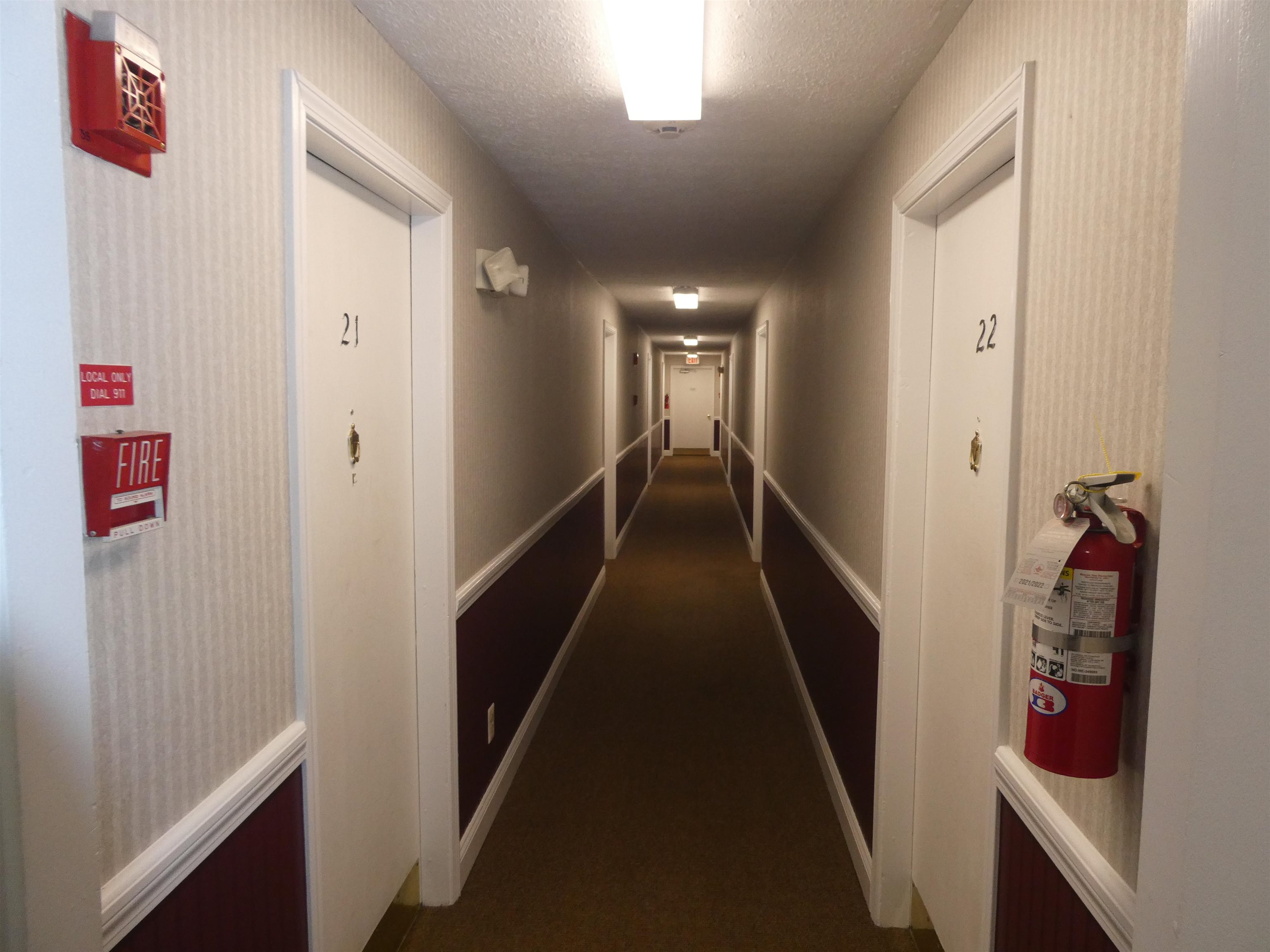 545 Calef Road, Unit 22 Manchester, NH 03103 - Photo 5 of 13