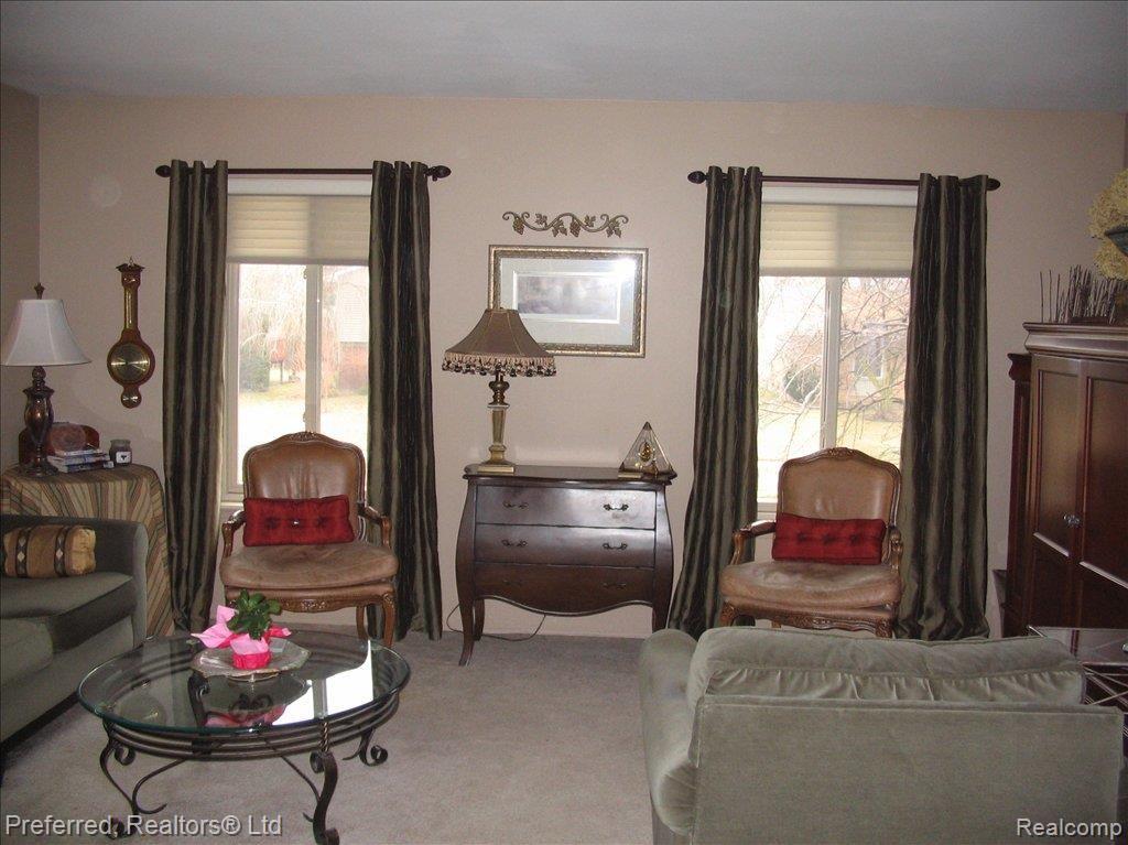 6311 Raintree Drive Canton, MI 48187 - Photo 4 of 14 LIVING ROOM2