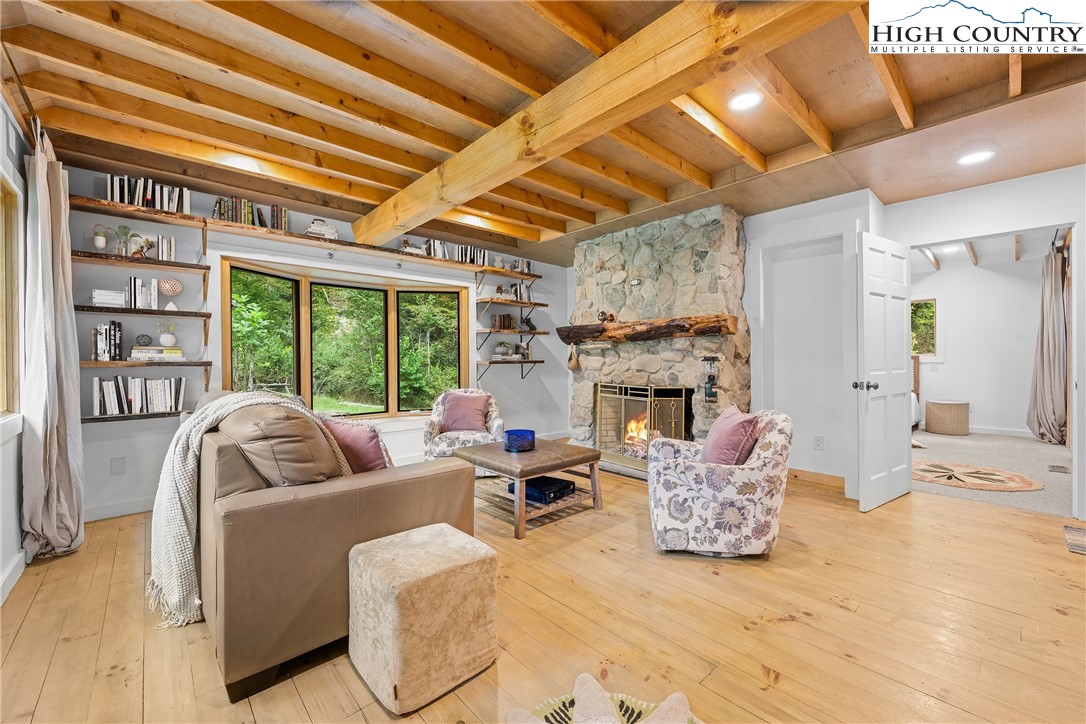 812 Jake's Mountain Road Deep Gap, NC 28618 - Photo 16 of 50 Gallery Image 16