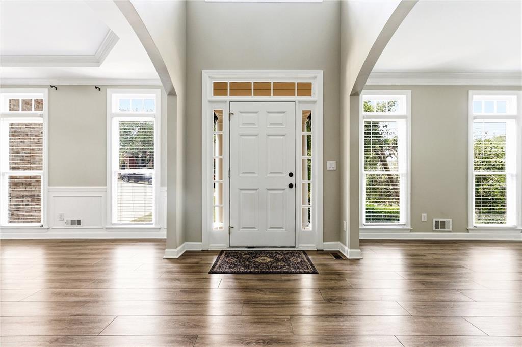 5211 Forest View Trail Mableton, GA 30126 - Photo 5 of 46