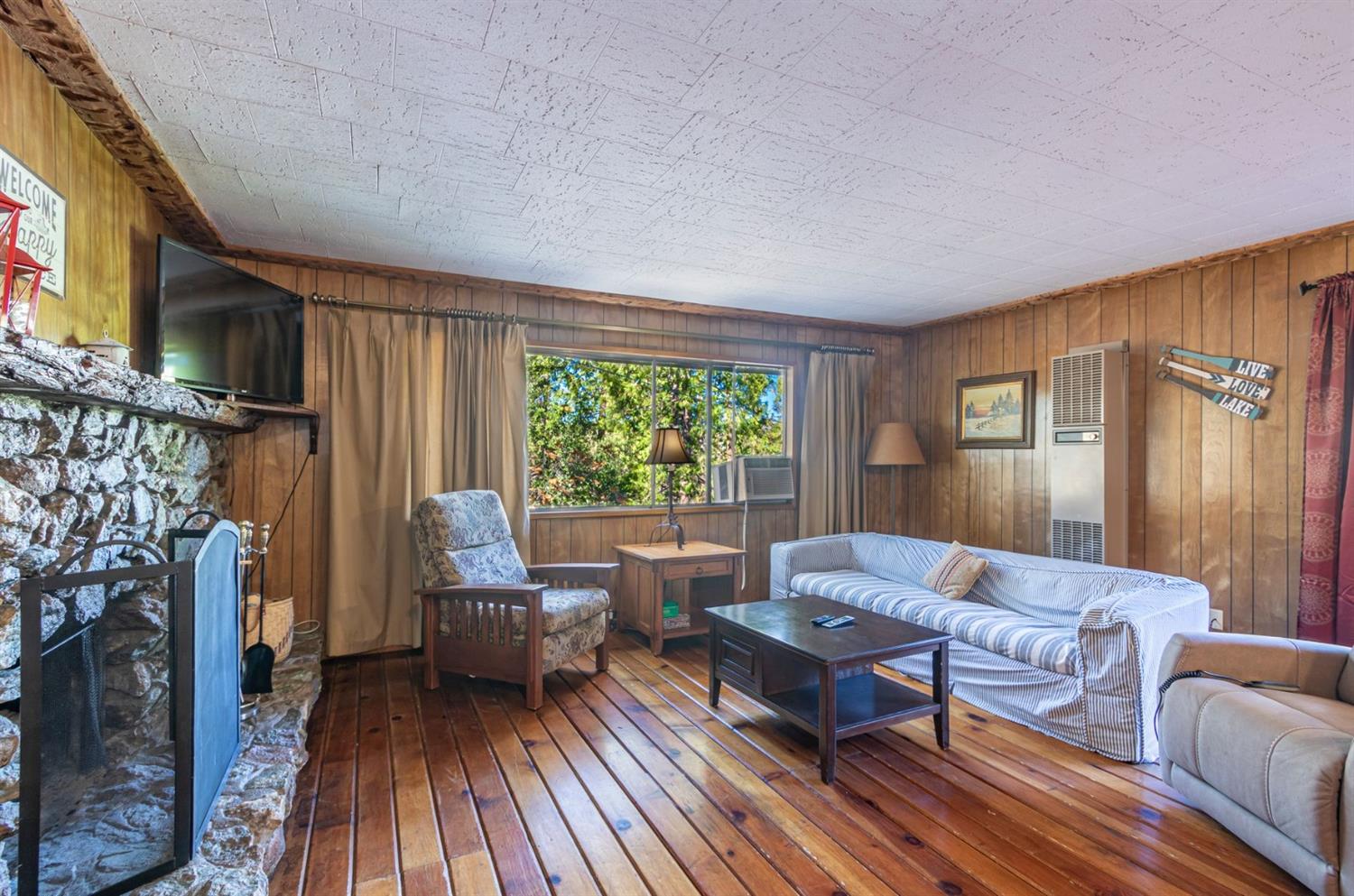 53653 Acorn Road Bass Lake, CA 93604 - Photo 11 of 33 Gallery Image 11
